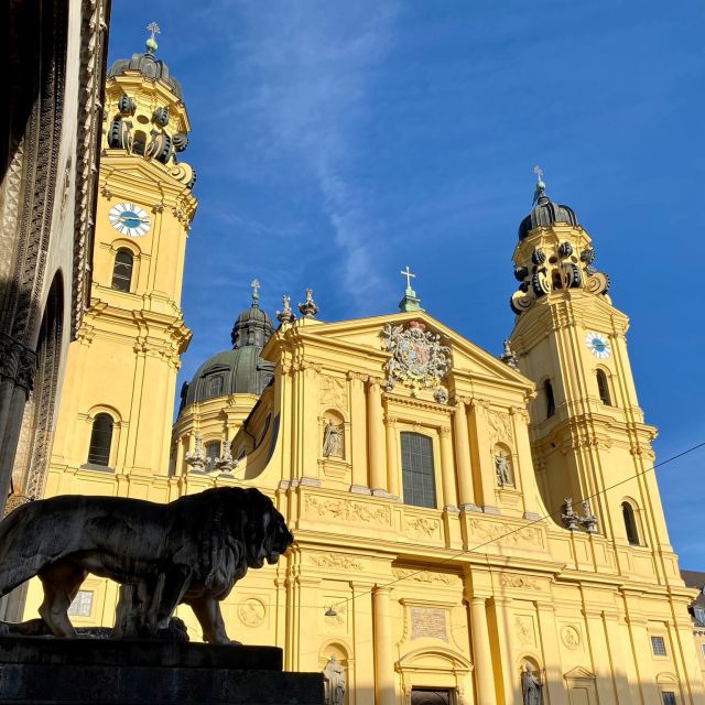 Munich: Resistance against Hitler - Historical Walking Tour - The military coup and its original setting