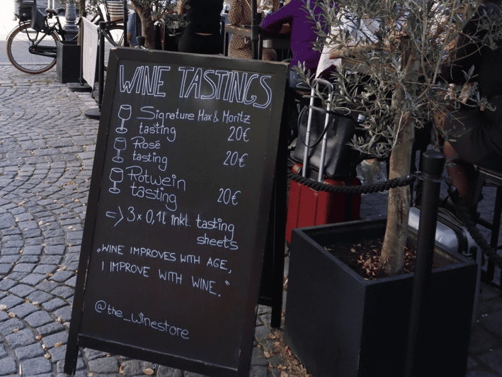 Munich: Romantic Wine Experience for Two at Viktualienmarkt - Service and Language