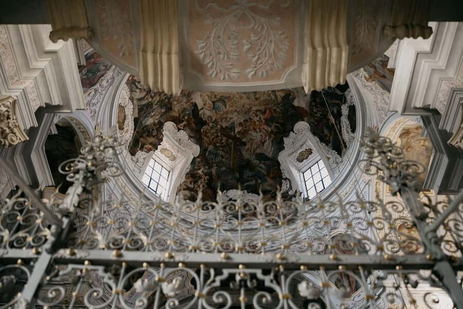 Munich's 500 Years of Architecture Guided Tour - Royal Munich along the State Opera and Maximilianstraße