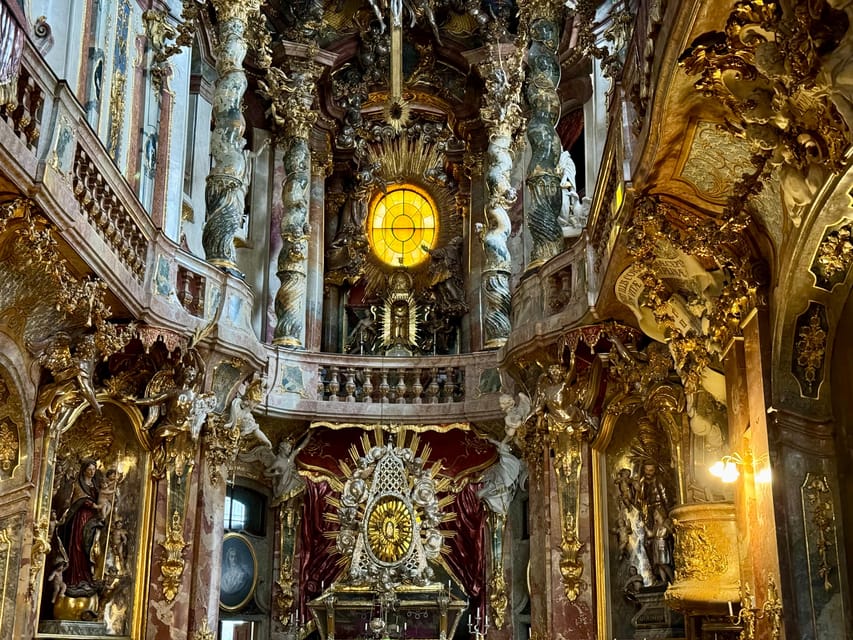 Munich: Spanish Guitar & Bach Toccata at Asamkirche - Who should book this concert