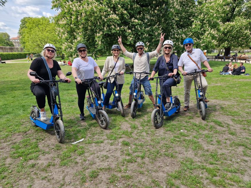 Munich: Top Sights Guided E-Scooter Tour - Ludwigstrasse, Siegestor, and Königsplatz