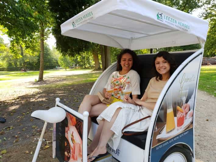 Münster: Beer Tasting Rickshaw Tour - Zwinger, Erbdrostenhof, and the cathedral