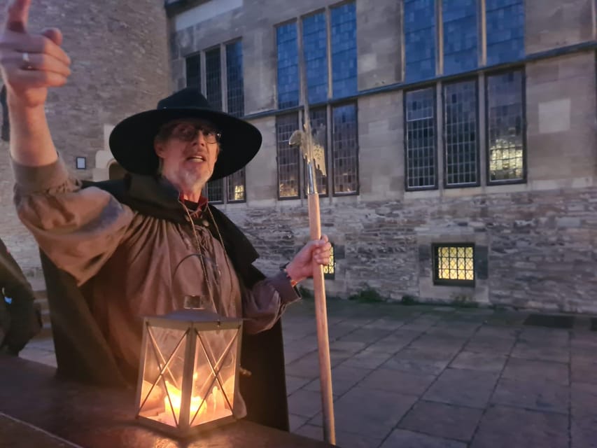 Münster: Nachtwächter-Führung (Erlebnistour) - Who should book the night watchman tour?