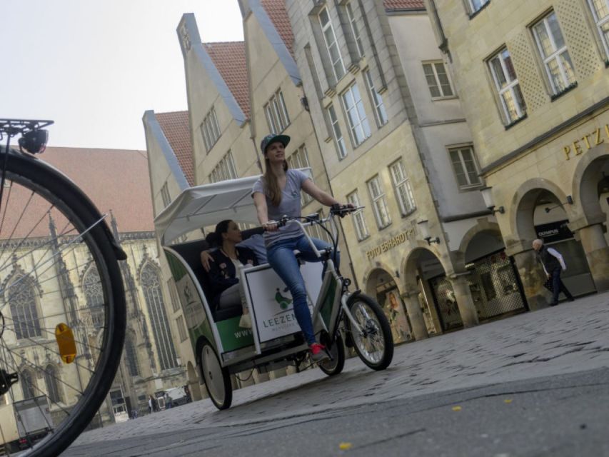 Münster: Private Guided Rickshaw City Tour - Price, language, and practical value