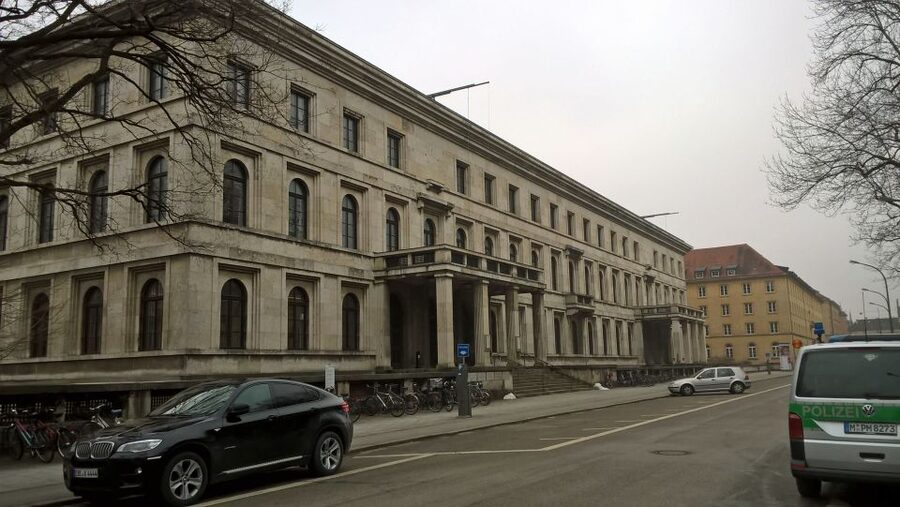 National Socialism WWII with licensed guide - private tour - Karolinenplatz and the people behind the movement