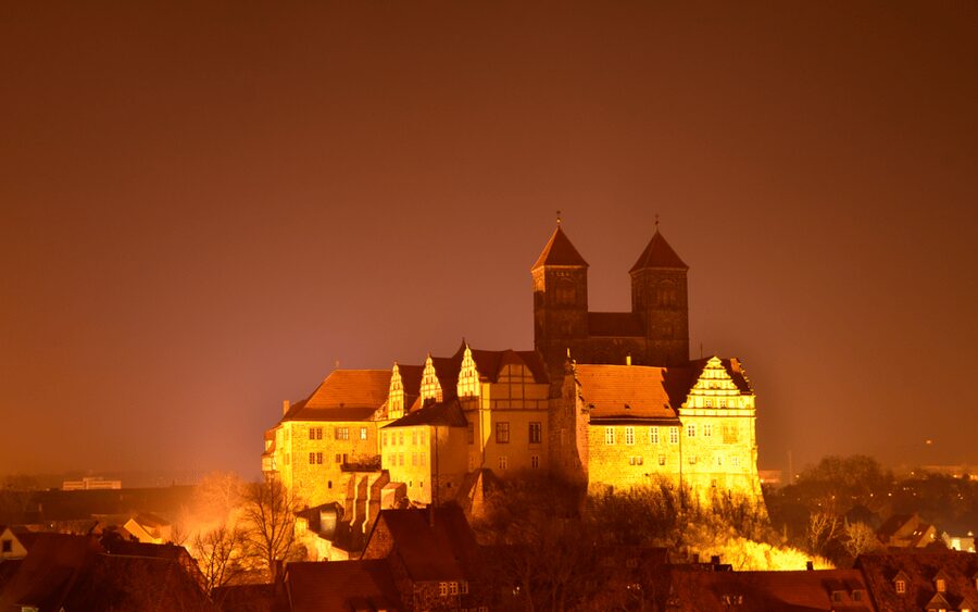 Night Watchman Tour through Quedlinburg - Walking the half-timbered lanes and hearing local stories
