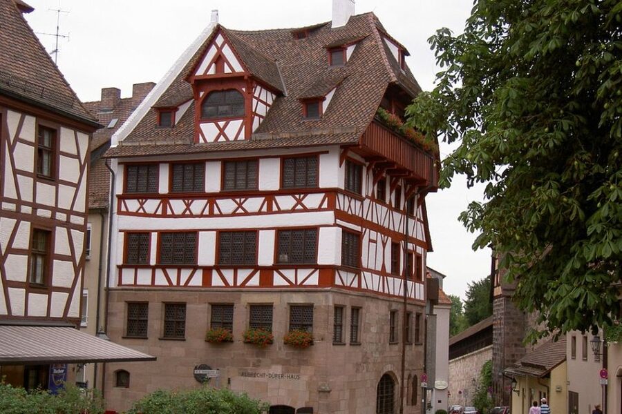Nuremberg: Private 1.5-Hour Tour with Beer Tasting - The value of a private $140 group tour
