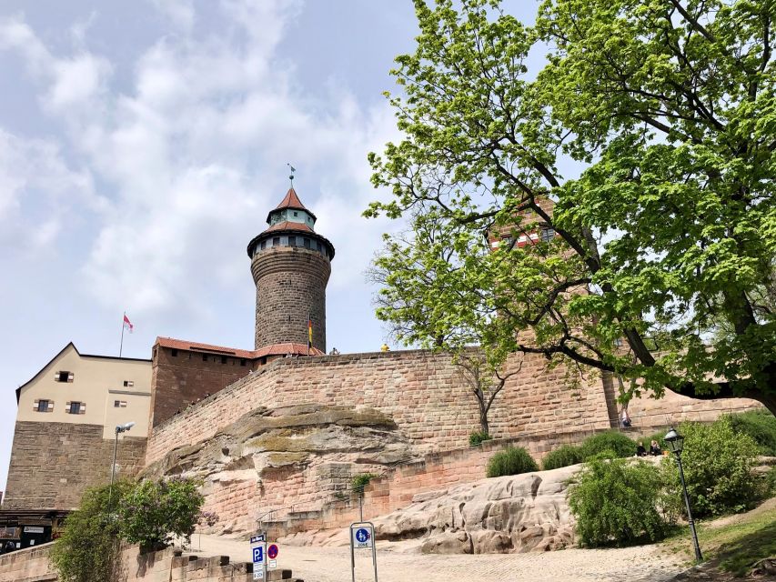 Nuremberg: Private guided tour of the Old Town in German - The Imperial Castle and Nuremberg’s upper town