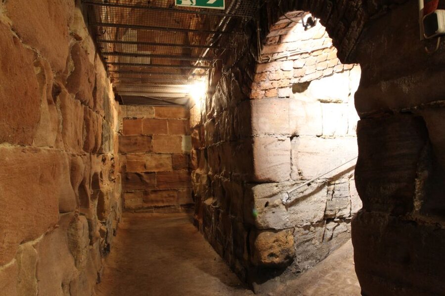 Nuremberg: Tunnels and Secret Passages in the City Wall Tour - Meeting the guide beside the Historischer Kunstbunker