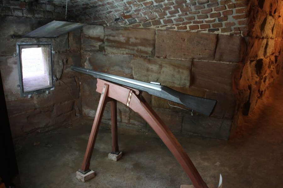Nuremberg: Tunnels and Secret Passages in the City Wall Tour - How the moat and cannon bastions changed the city’s defense