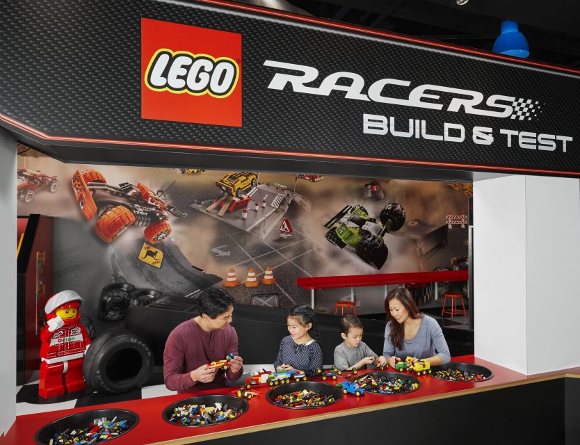 Oberhausen: Legoland Discovery Center Ticket - LEGO Friends and the Royal Adventure rides