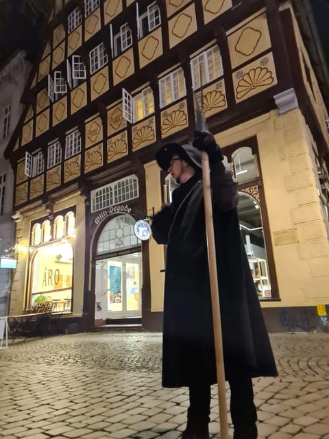 Oldenburg: Nachtwächter-Führung (Erlebnistour) - Secret corridors and vaulted cellars