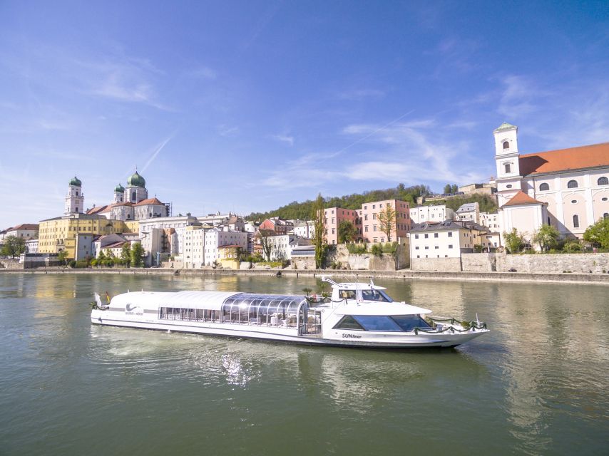 Passau: Floating City Highlights Tour on the Danube and Inn - A boat ride with coffee, cake, and ice cream