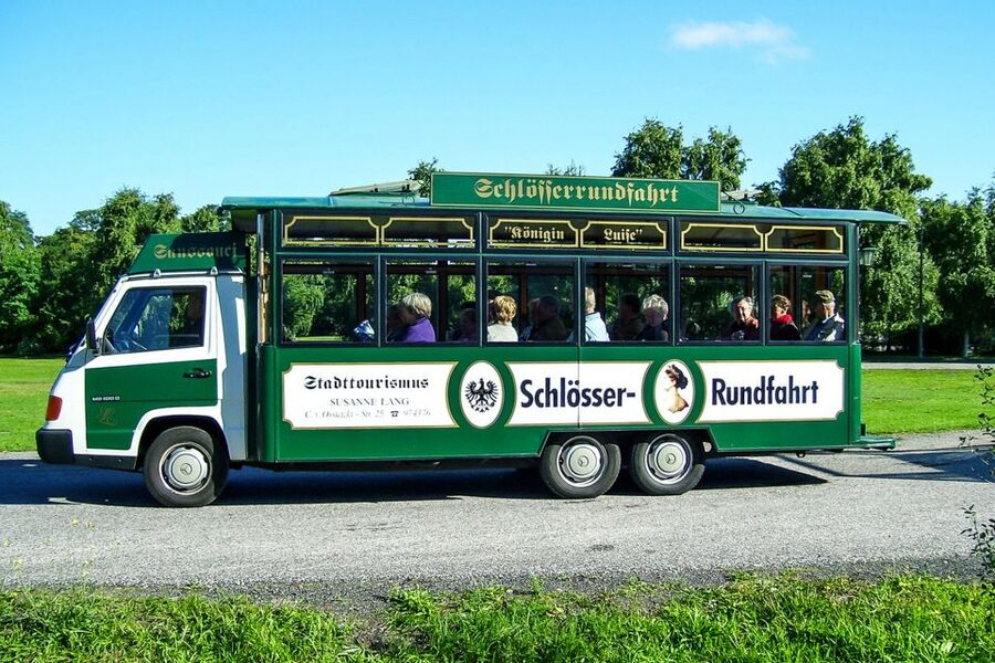 Potsdam: City and Castles Tour - Glienicke Bridge and the Forbidden City