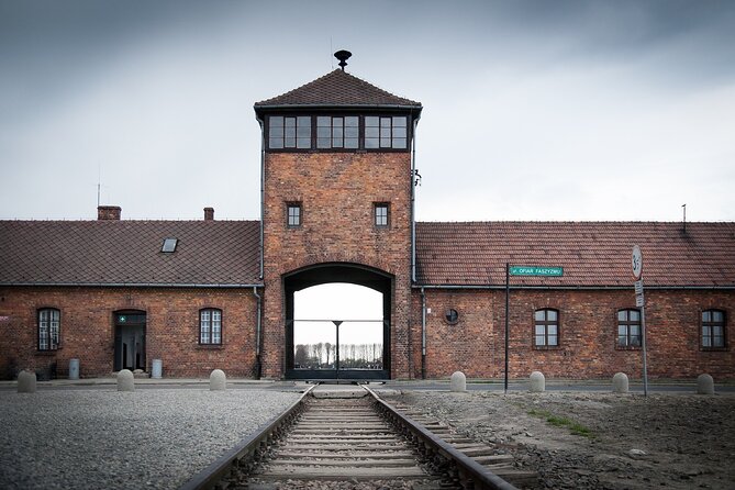 Private 3-Day Tour from Berlin to Krakow Auschwitz Poland - Krakow’s Old Town, from Cloth Hall to Wawel Hill