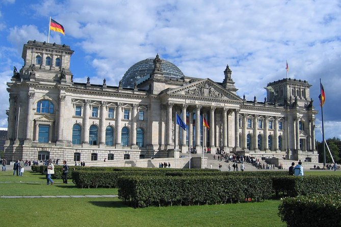 Private 3-Hour Walking Tour of Berlin - Potsdamer Platz, where old and new Berlin meet