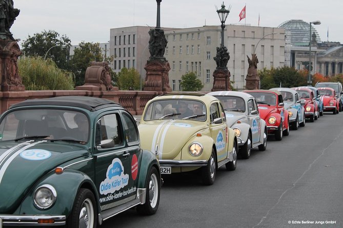 Private 4h Berlin Discovery Tour in an Oldtimer Volkswagen Beetle - Four hours from Leipziger Platz to Berlin’s major sights