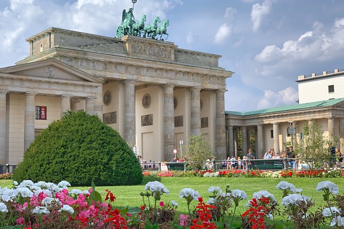 Private Berlin Custom Half-Day Tour with Private Driver and Guide - A Fast Way to Make Sense of Berlin