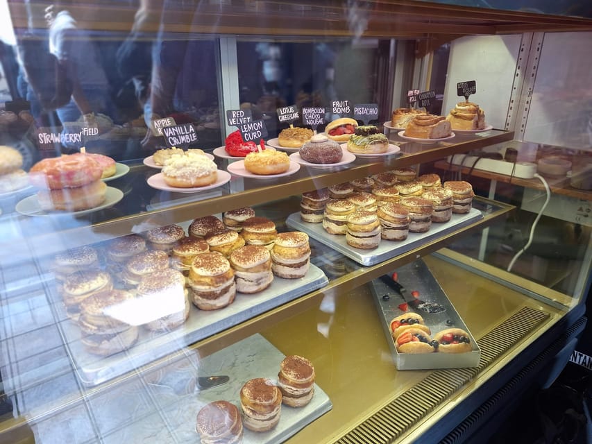 Private Berlin Street Food Bike Tour - Döner, currywurst, and four local stops