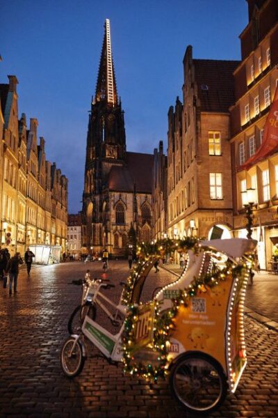 Private Christmas Tour in Münster including Glühwein