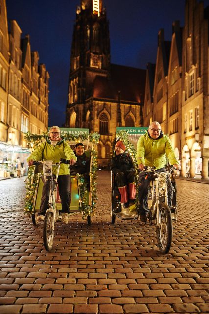 Private Christmas Tour in Münster including Glühwein - Linking all six Christmas markets