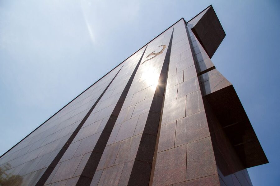 Private Highlights of Berlin Bike Tour - The Nazi architecture that survived