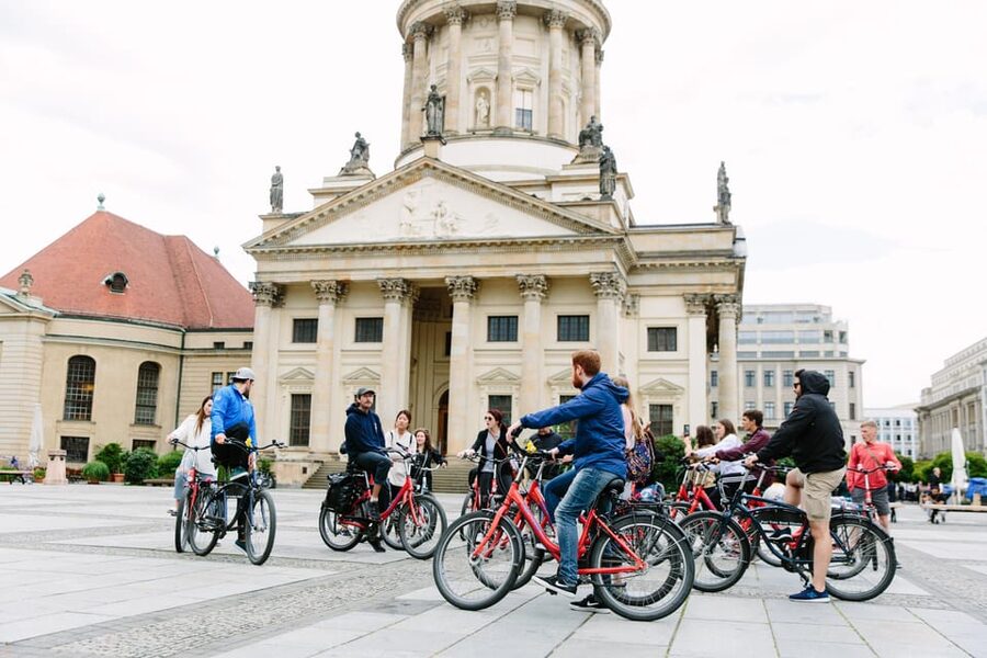 Private Highlights of Berlin Bike Tour - A Cold War route with room for conversation
