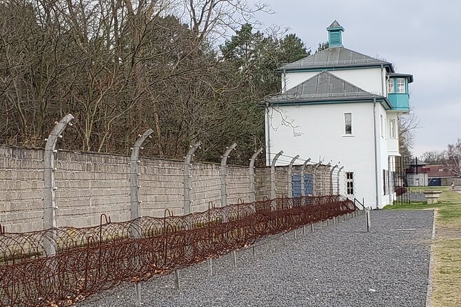 Private Minivan Tour to Sachsenhausen Concentration Camp - Timing matters more than the four-hour label