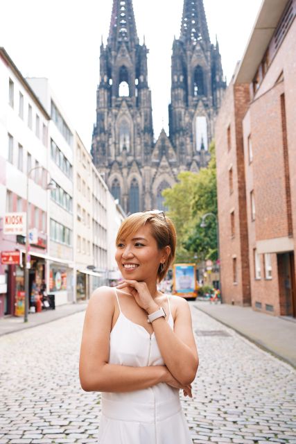 Private photoshoot in Cologne - Who will enjoy this private session most