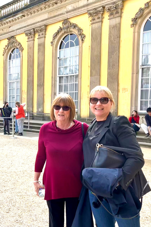 Private Sightseeingtour im Taxi nach Potsdam und Sanssouci - The windmill gives you your first view of Sanssouci