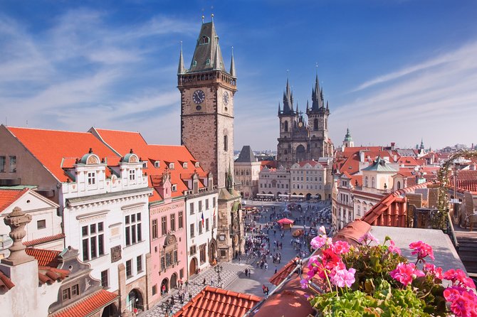 Private Transfer from Berlin to Prague with 2h of Sightseeing - Booking details worth checking