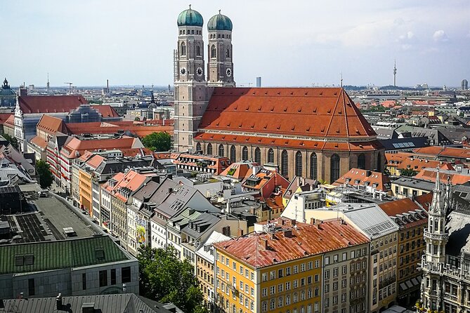 Private transfer: Vilshofen to Munich with 2h sightseeing stop - What the $291.90 price really buys