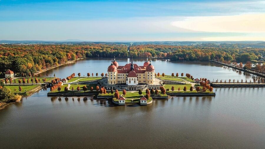 Private trip from Prague to Dresden, Moritzburg & Meissen - Moritzburg Castle and the two-hour fairy-tale stop