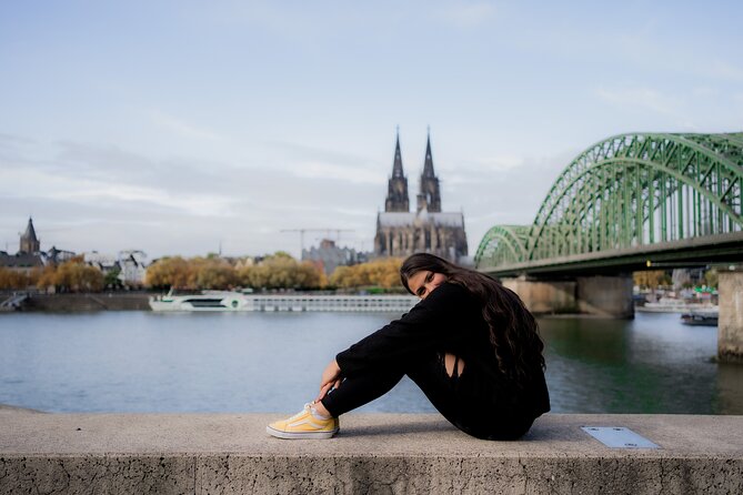 Private Vacation Photoshoot with Photographer in Cologne - Why a private group makes a difference