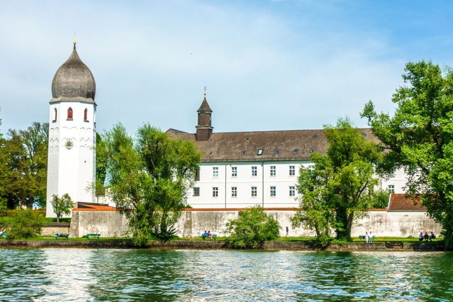 Private Van Tour to the Royal Palace of Herrenchiemsee - Booking flexibility and practical details