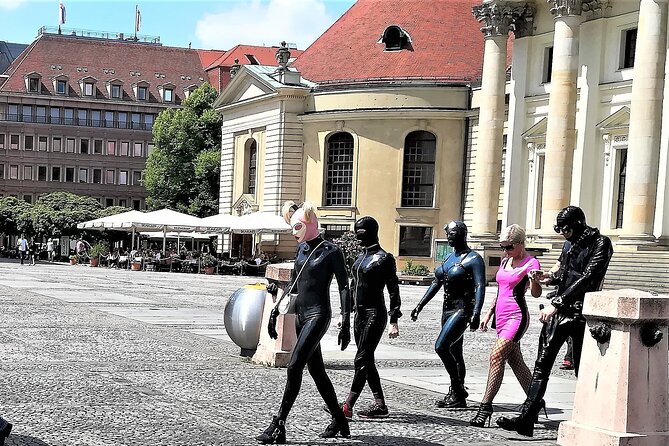 Private Walk with Berlin Tour Guides (Din EN 15565)-Taylor Made - What the $175.07 Price Means