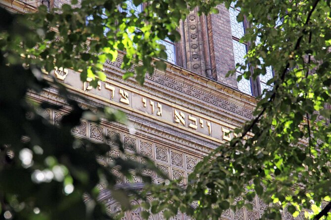 Private Walking Tour in Berlin: Hitler's Germany & WWII - Anhalter Bahnhof and the machinery of deportation
