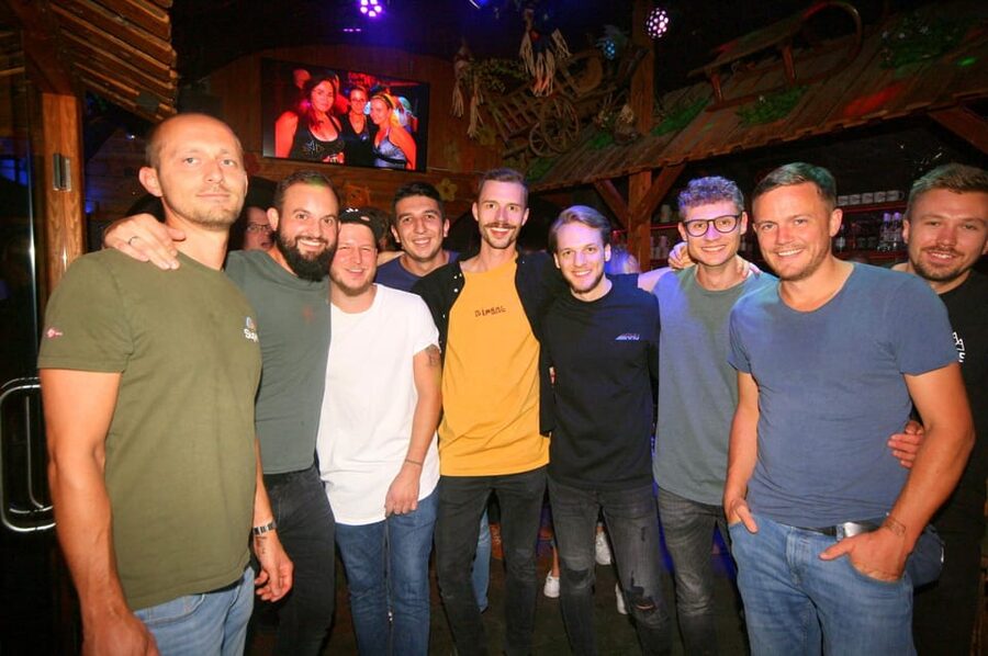 Pubcrawl Augsburg: Tour through best Bars and Clubs in Town - Who will get the most from this pub crawl?