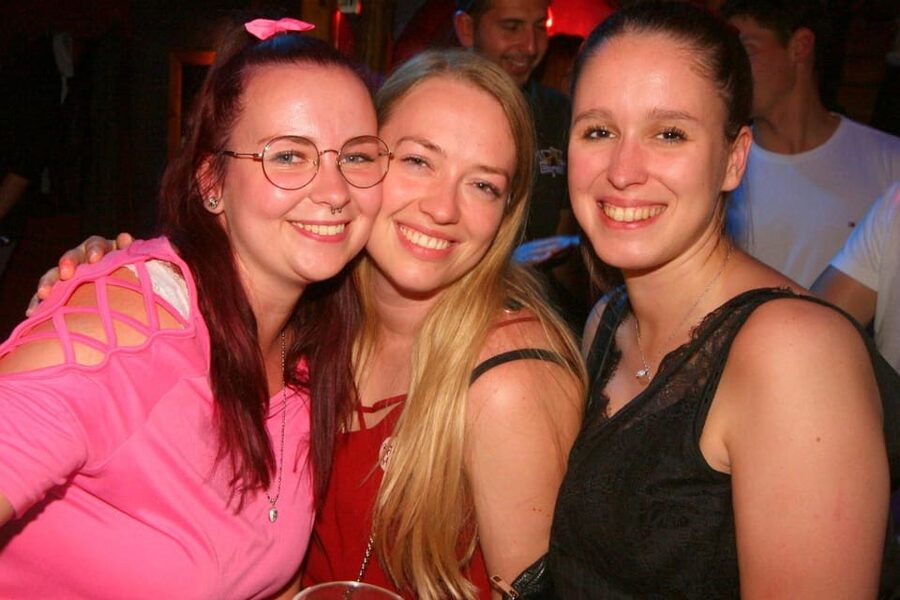 Pubcrawl Augsburg: Tour through best Bars and Clubs in Town - Practical ways to make the night better