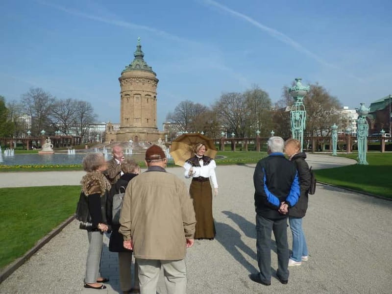Public tour With Bertha Benz through the city of inventors Costume tour - Why Bertha Benz is the right guide for Mannheim