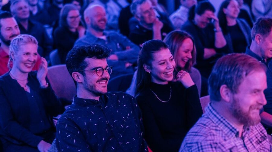 Quatsch Comedy Club Hamburg: Die Live Show - A Hamburg original aboard the Queen