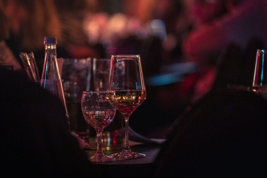 Quatsch Comedy Club München: Die Live Show - Who should book this show?