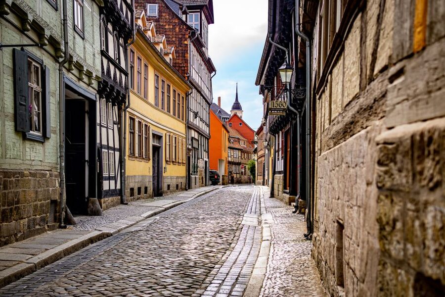 Quedlinburg: Guided City Highlights Walking Tour - Is $11 a fair price?