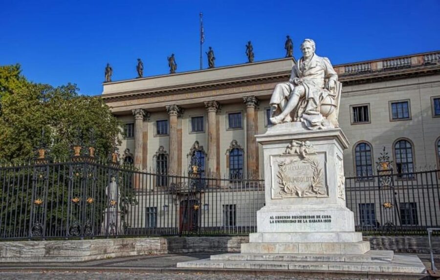 Queer Berlin Tour: Birthplace of LGBTQ+ Movements - Christopher Isherwood, El Dorado, and the Cabaret connection