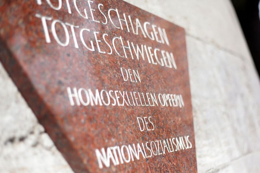 Queer Berlin Walking Tour - Schöneberg and the former Eldorado