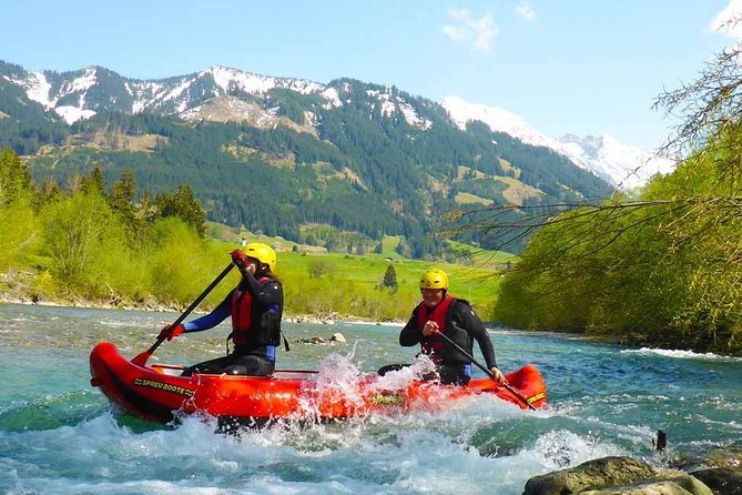 Rafting classic Iller - Level 2 white water tour - Reading the river through the Allgäu