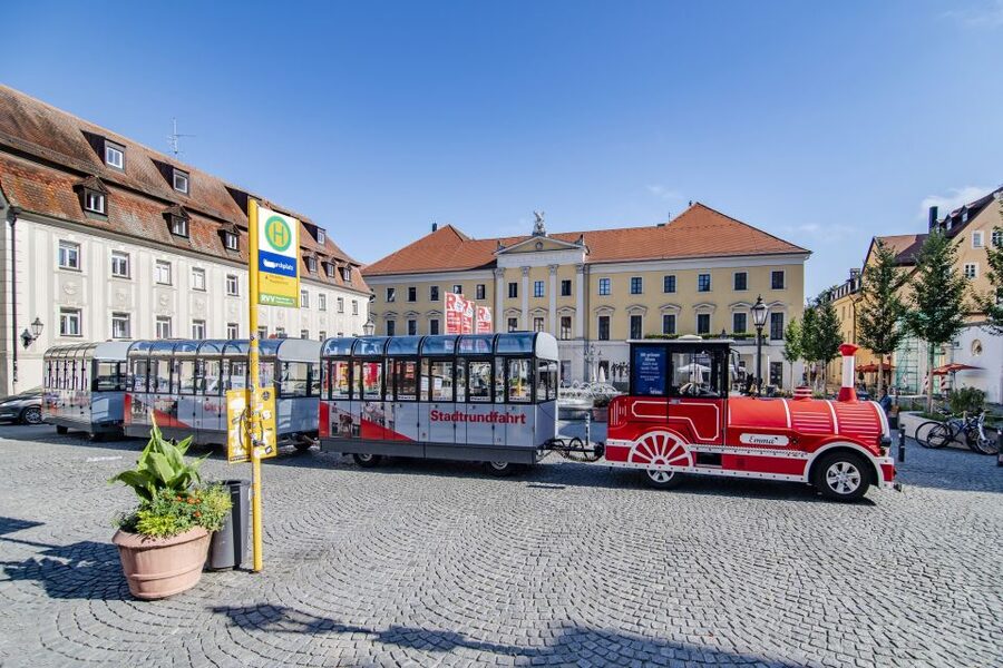 Regensburg: City Tour with the Bimmelbahn Train - A 45-minute introduction to the city