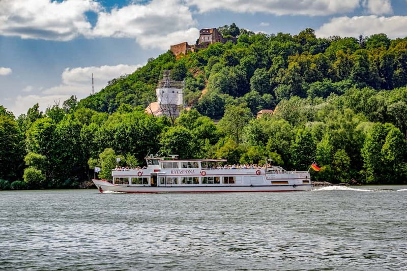 Regensburg: Klinger's Sightseeing Boat Tour to Walhalla - Leaving Regensburg from Thundorferstraße 6