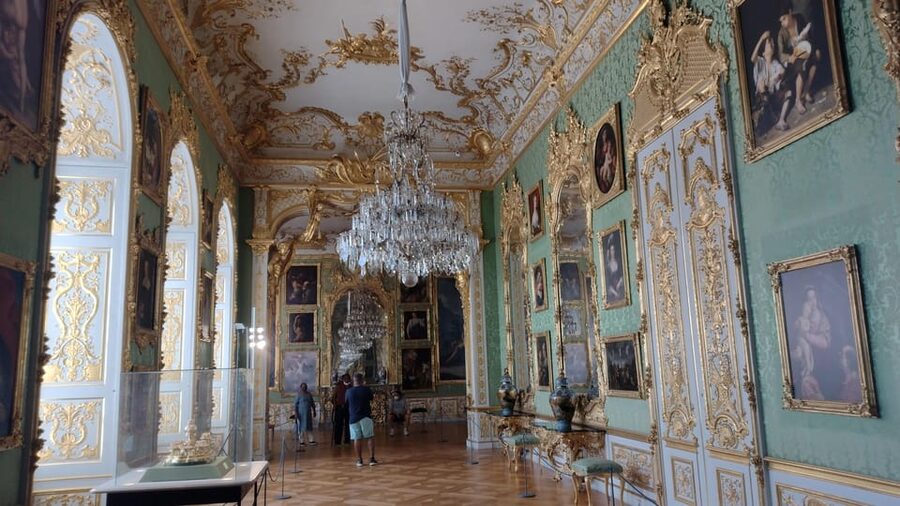 Residence of Munich private tour with skip the line ticket - The Cuvillies Theater question