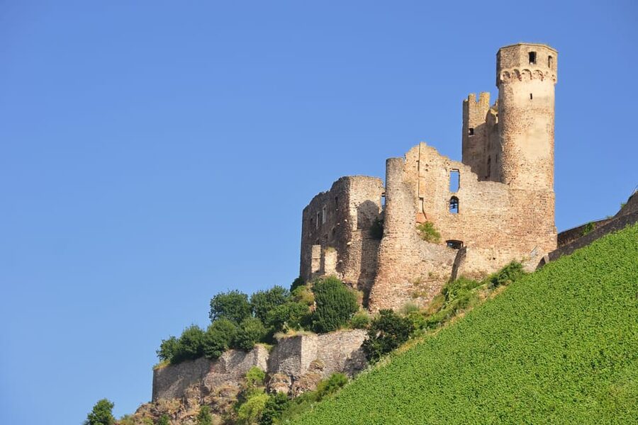 Rhine Valley Castles: 1.5-Hour Boat Tour from Rüdesheim - Commentary, comfort, and the real sightseeing value